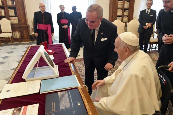 Grossmeister Statthalter an Papst Franziskus Weltfriedenstag 01