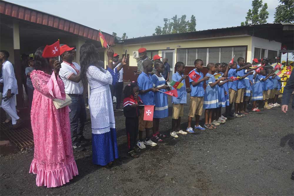 Malteserorden Rom Grosskomtur in Kamerun 08 Malteserorden Rom Grosskomtur in Kamerun 08