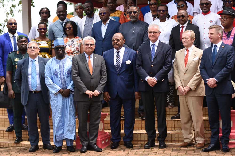 Malteserorden Rom Grosskomtur in Kamerun 10 Malteserorden Rom Grosskomtur in Kamerun 10