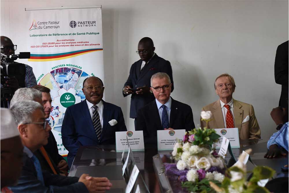 Malteserorden Rom Grosskomtur in Kamerun 11 Malteserorden Rom Grosskomtur in Kamerun 11