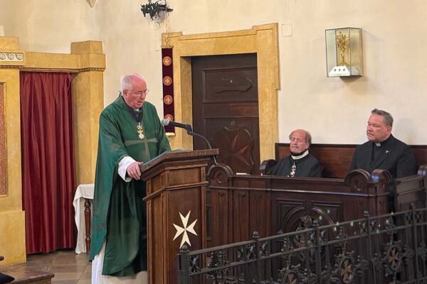 Malteserkirche Rektor Albin Scheuch 02